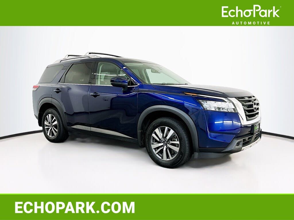 2024 Nissan Pathfinder SL 4WD