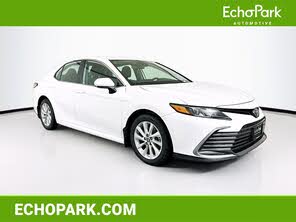 Toyota Camry LE FWD