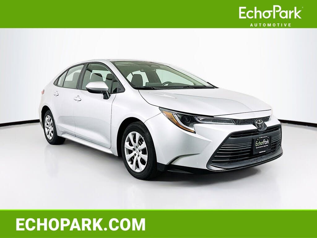 2024 Toyota Corolla LE FWD