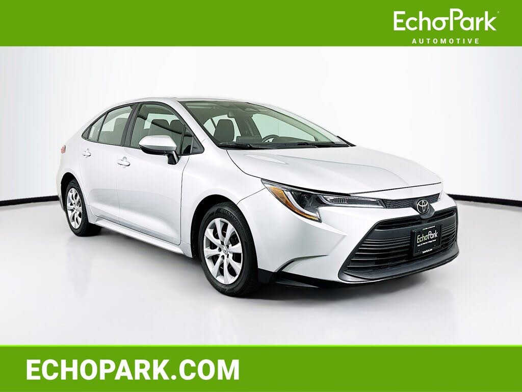 2024 Toyota Corolla LE FWD