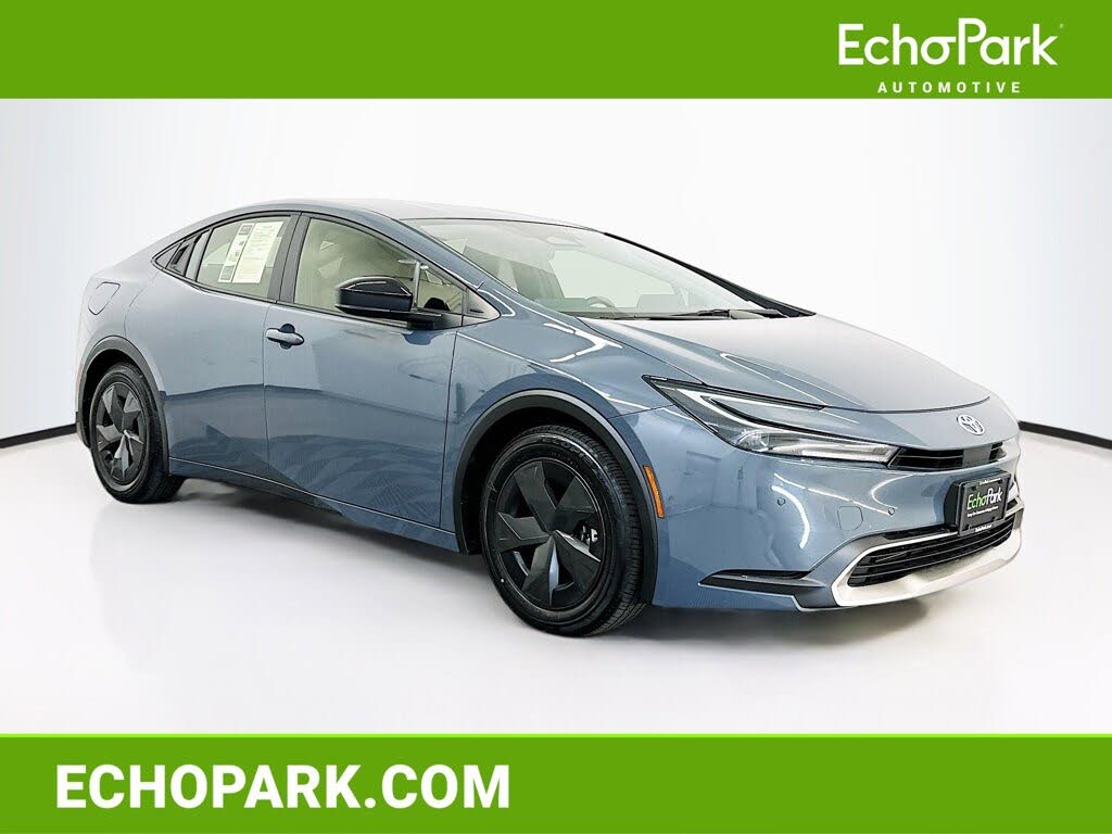 2024 Toyota Prius Prime SE FWD