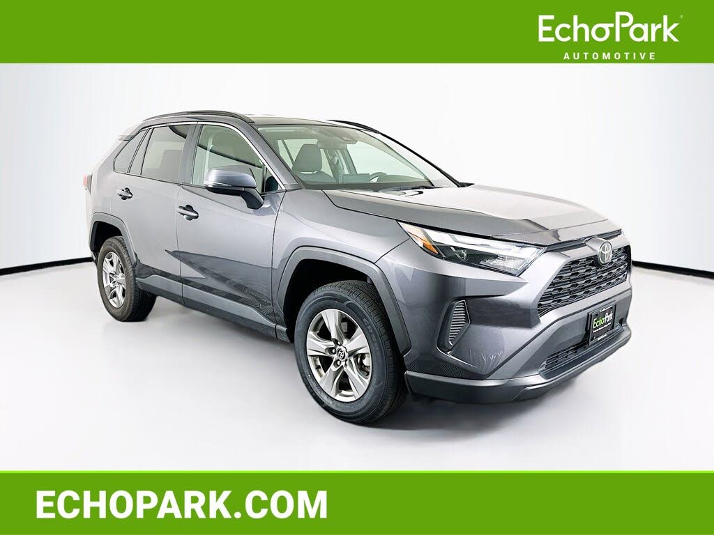 2024 Toyota RAV4 XLE FWD