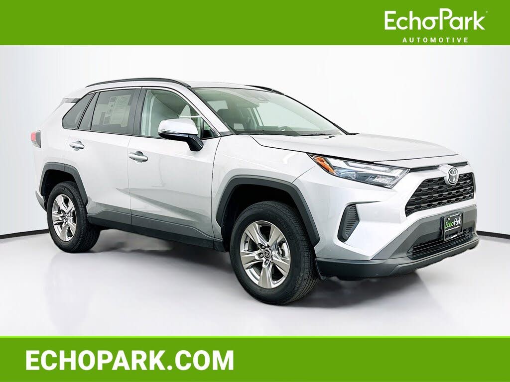 2025 Toyota RAV4 XLE AWD