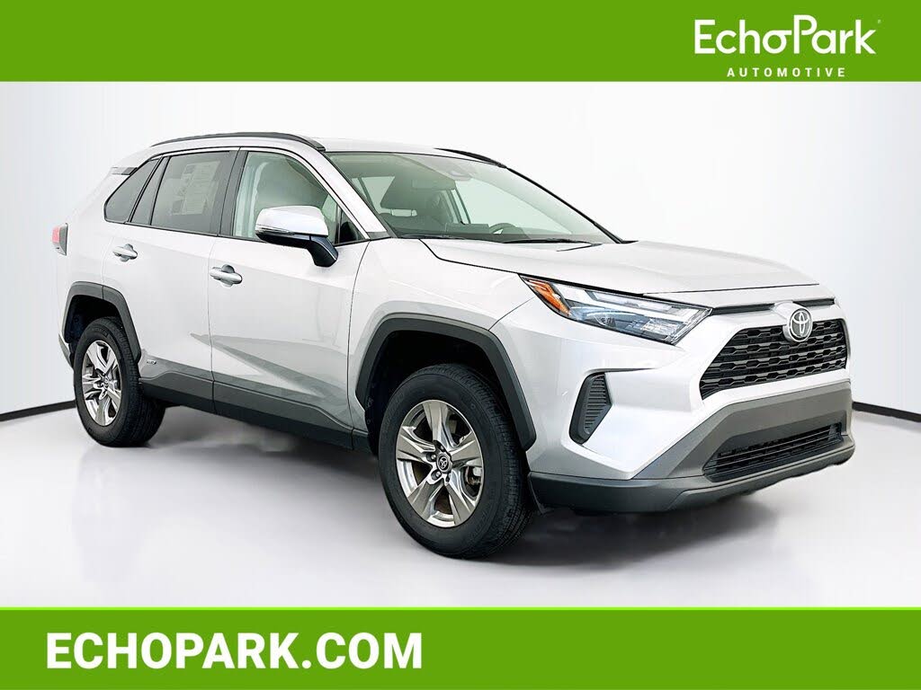 2025 Toyota RAV4 Hybrid XLE AWD