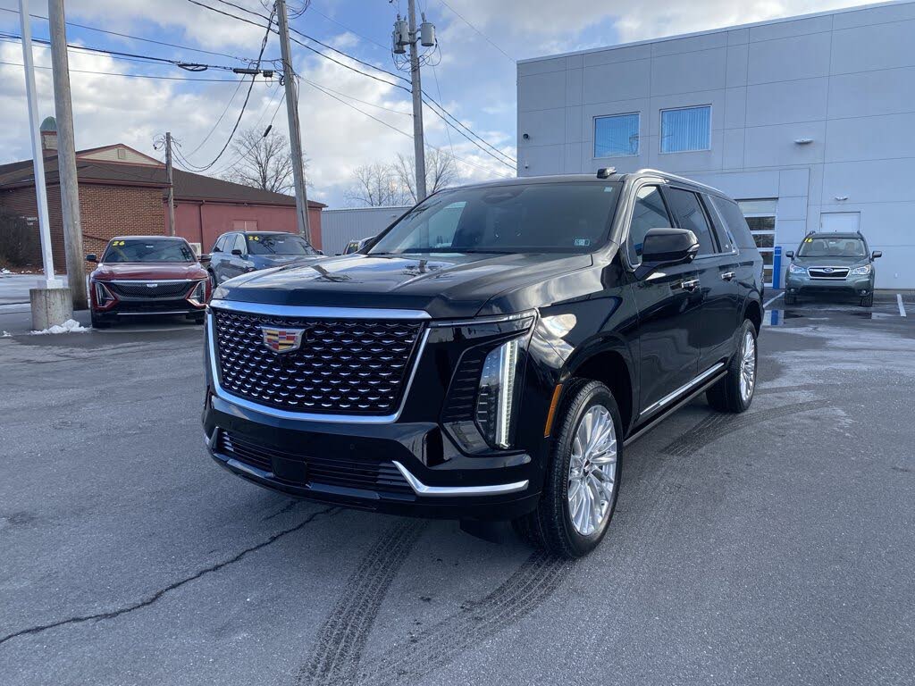 2026 Cadillac Escalade ESV Luxury 4WD