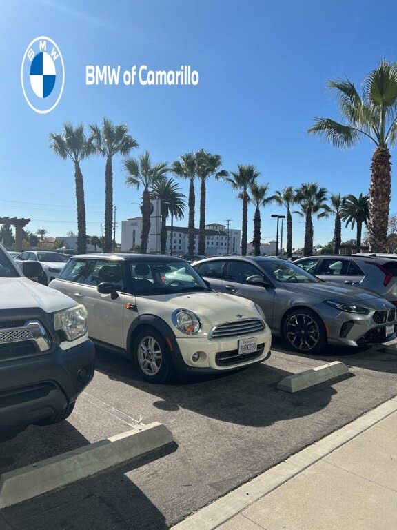 2013 MINI Cooper Hatchback FWD