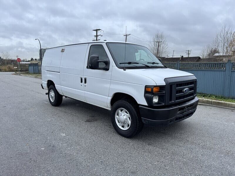 2014 Ford E-Series E-250 Cargo Van