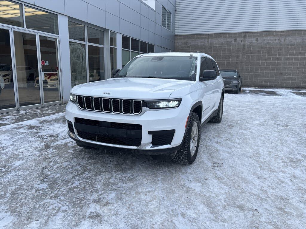 2023 Jeep Grand Cherokee L Laredo 4WD