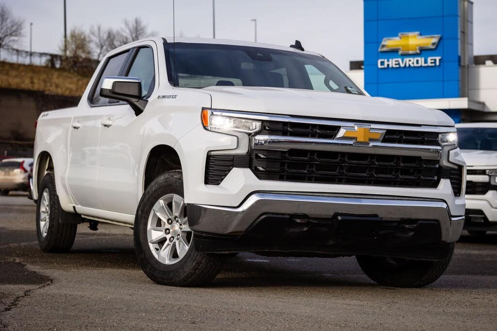 2024 Chevrolet Silverado 1500 LT Crew Cab 4WD