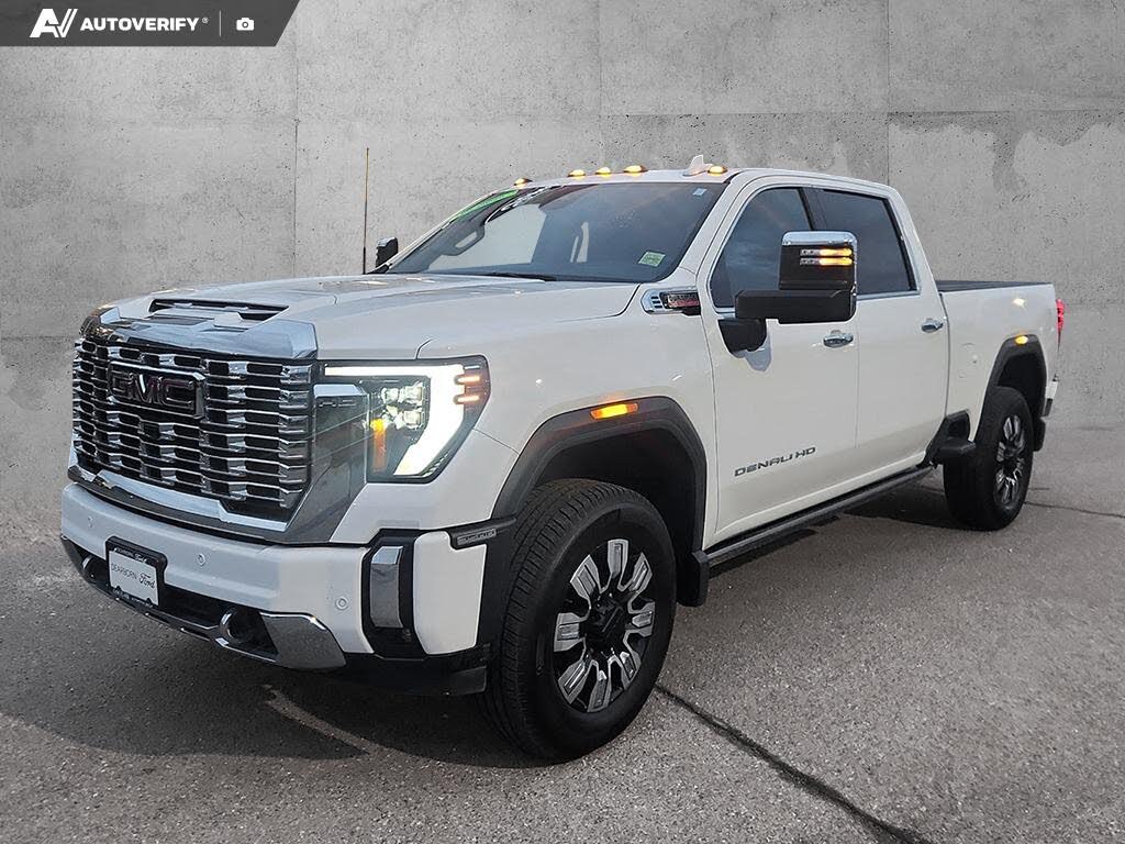 2024 GMC Sierra 3500HD Denali Crew Cab 4WD