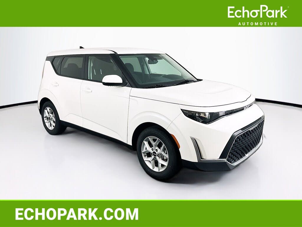 2024 Kia Soul LX FWD