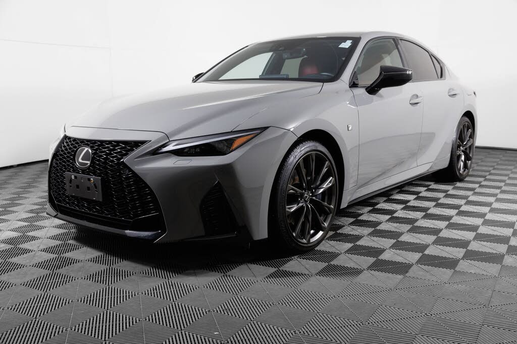 2024 Lexus IS