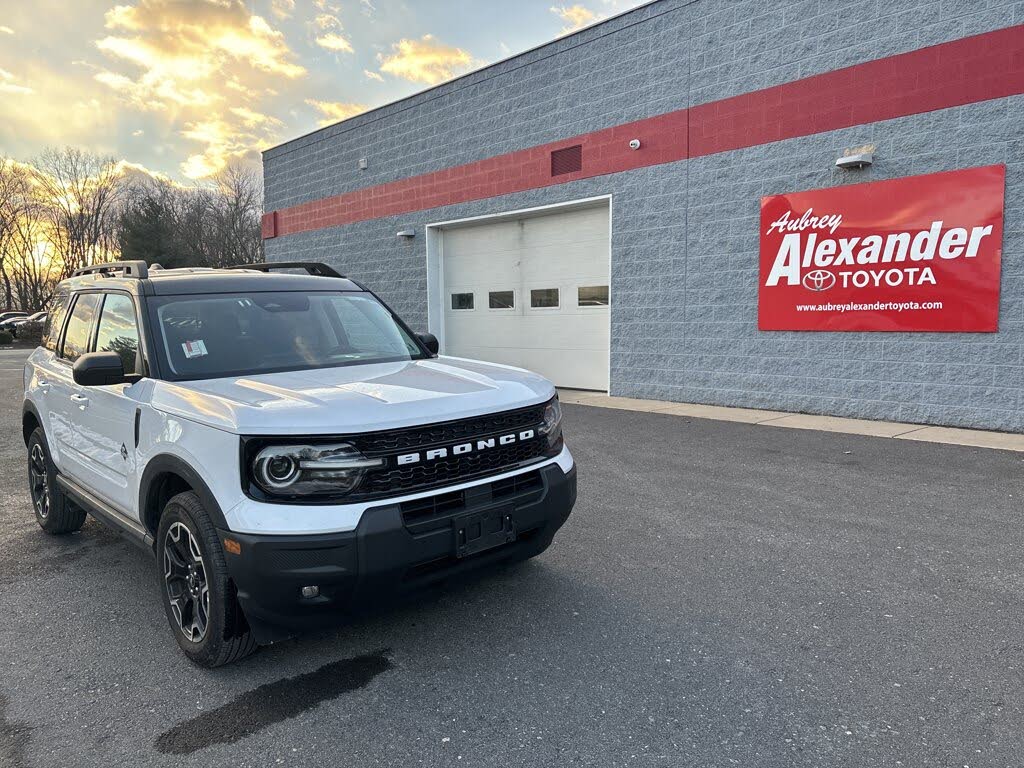 2025 Ford Bronco Sport Outer Banks AWD