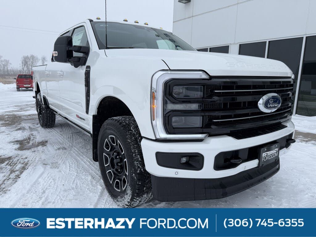 2025 Ford F-250 Super Duty Platinum Crew Cab 4WD