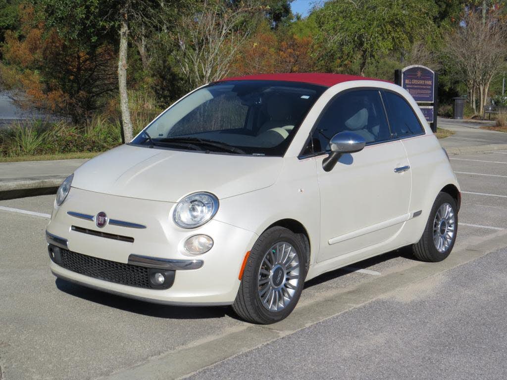 2012 FIAT 500 Lounge Convertible