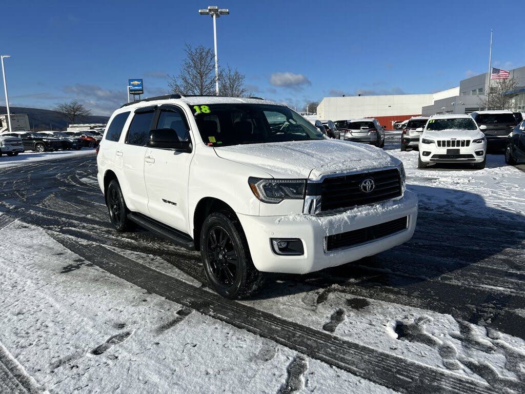 2018 Toyota Sequoia SR5 4WD