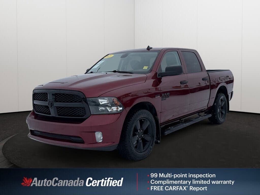 RAM 1500 Classic Express Crew Cab 4WD 2021