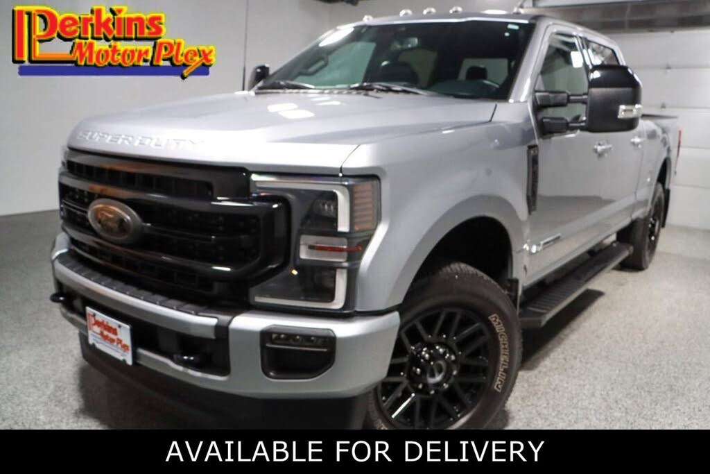 2022 Ford F-250 Super Duty Lariat Crew Cab 4WD