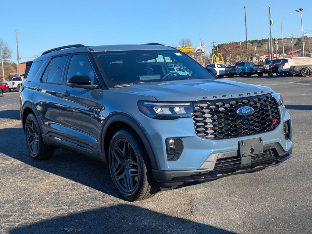 2026 Ford Explorer ST AWD
