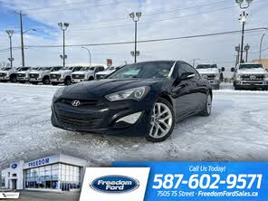 Hyundai Genesis Coupe 2.0T Premium RWD