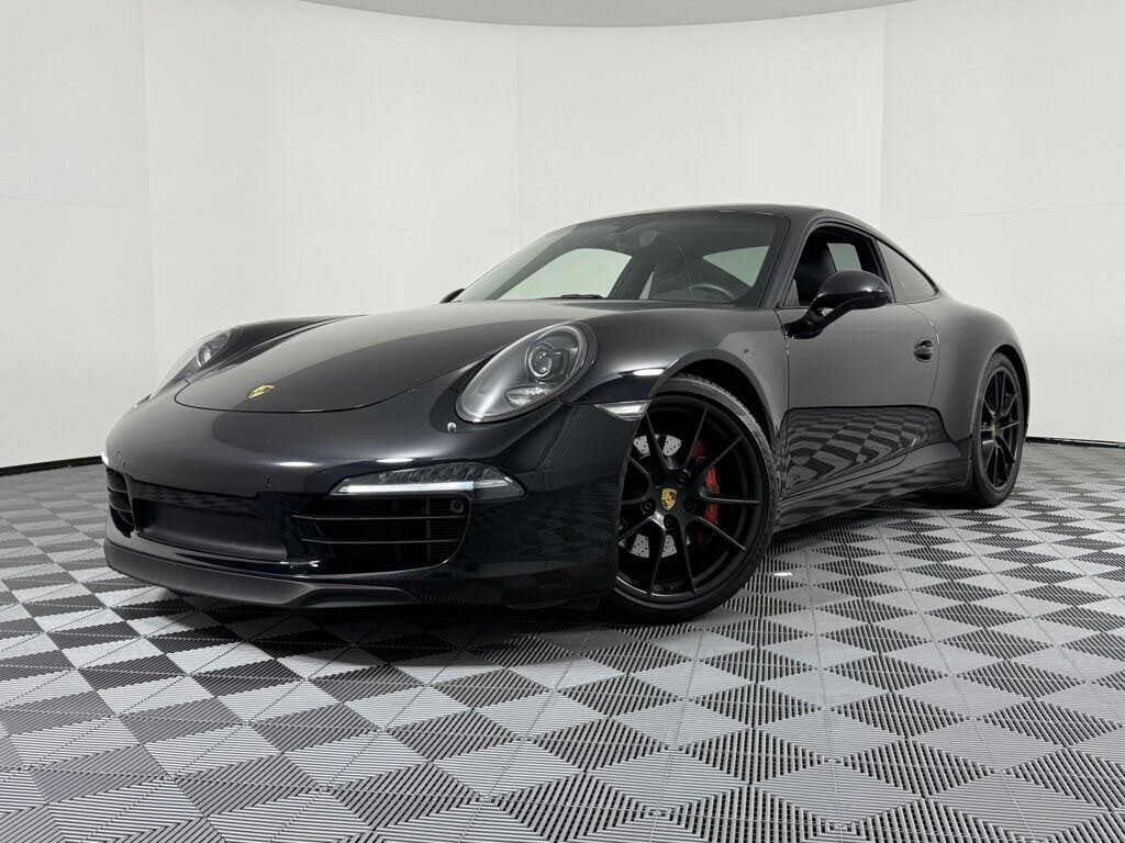 2015 Porsche 911 Carrera S Coupe RWD