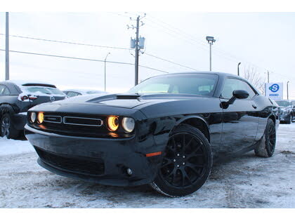 Dodge Challenger SXT Plus RWD 2016
