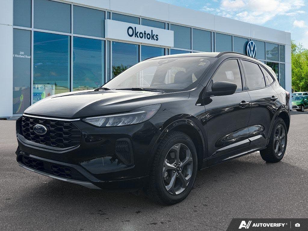 2023 Ford Escape ST-Line AWD