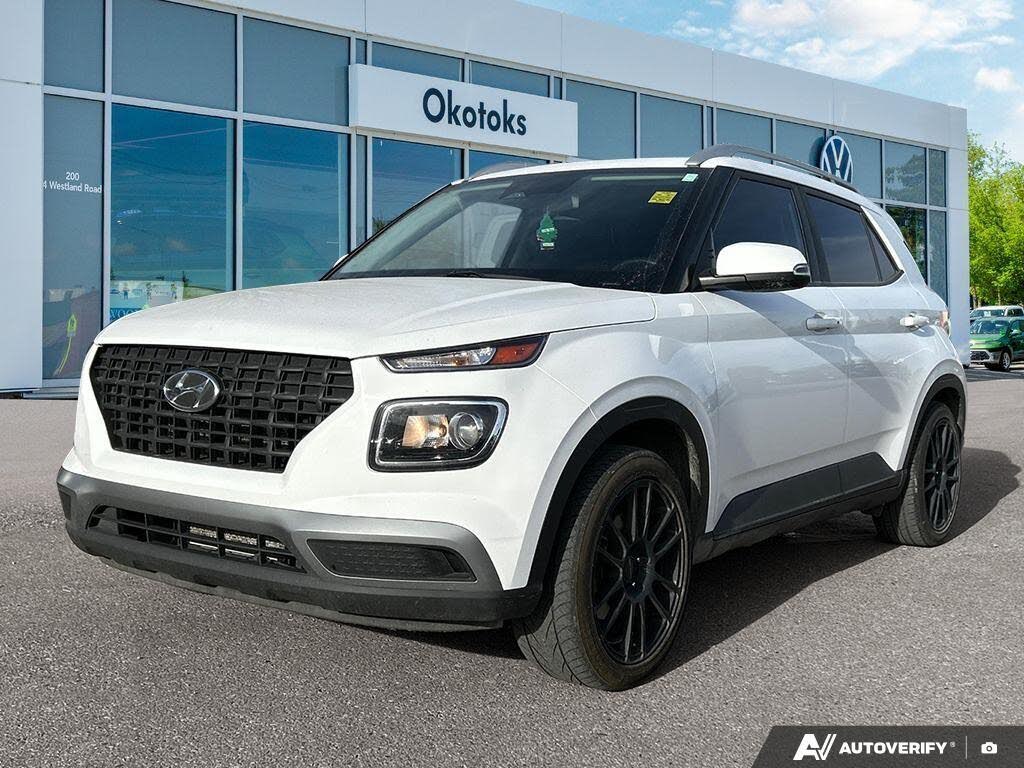 2023 Hyundai Venue Preferred FWD