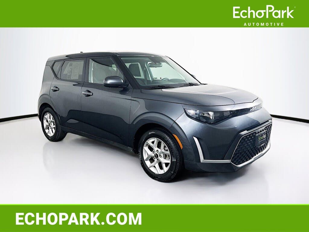 2023 Kia Soul LX FWD