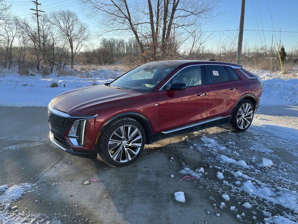 2024 Cadillac LYRIQ Luxury 3 AWD