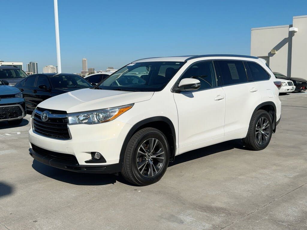 2016 Toyota Highlander XLE AWD