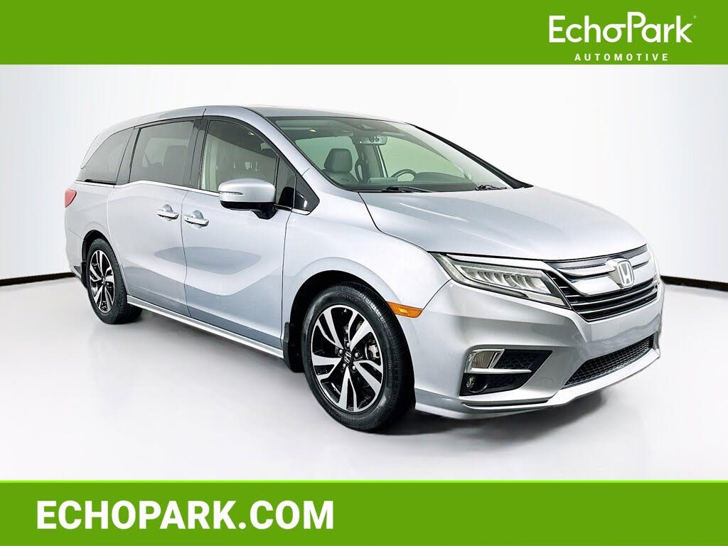 2018 Honda Odyssey Touring Elite FWD