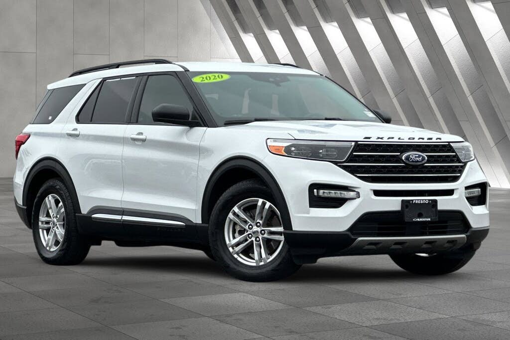 2020 Ford Explorer XLT RWD