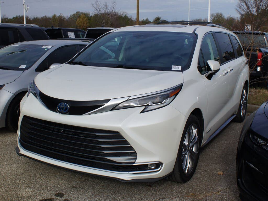 2021 Toyota Sienna Platinum 7-Passenger FWD