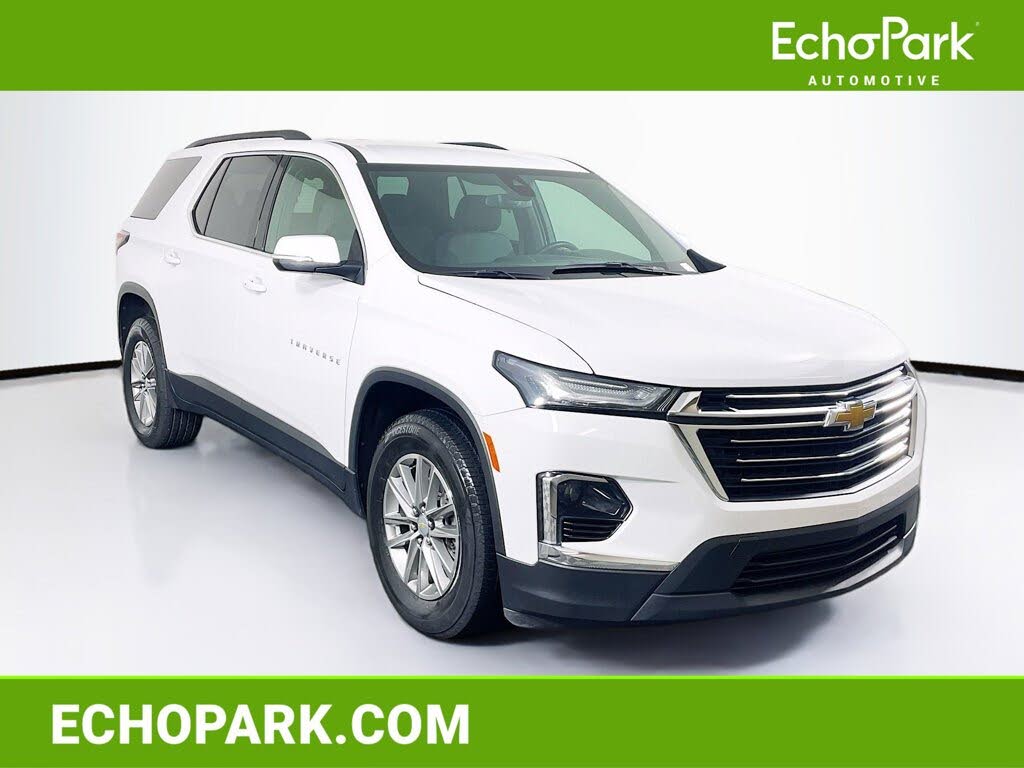 2023 Chevrolet Traverse LT Cloth FWD