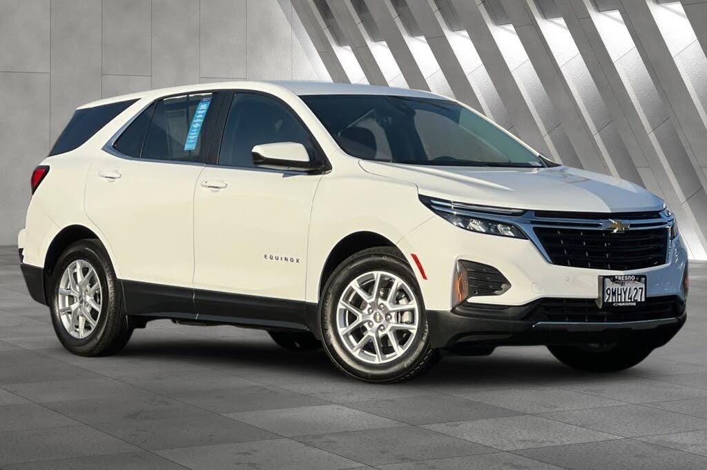 2024 Chevrolet Equinox LT FWD with 1LT