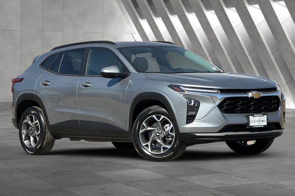 2024 Chevrolet Trax LT FWD