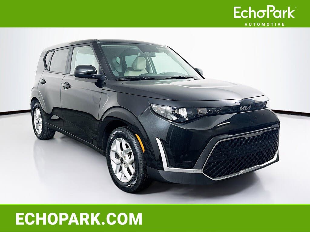 2024 Kia Soul LX FWD