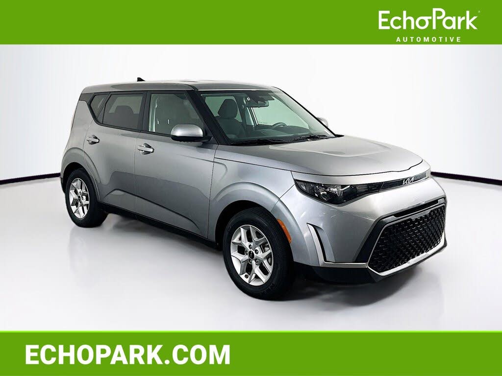 2024 Kia Soul LX FWD