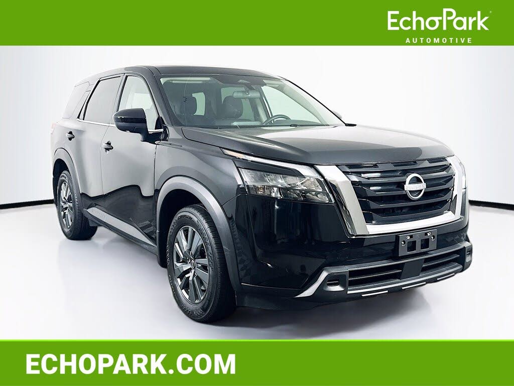 2024 Nissan Pathfinder S 4WD