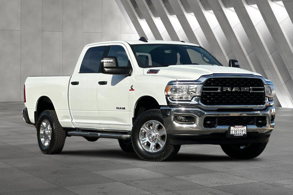 2024 RAM 2500 Big Horn Crew Cab 4WD