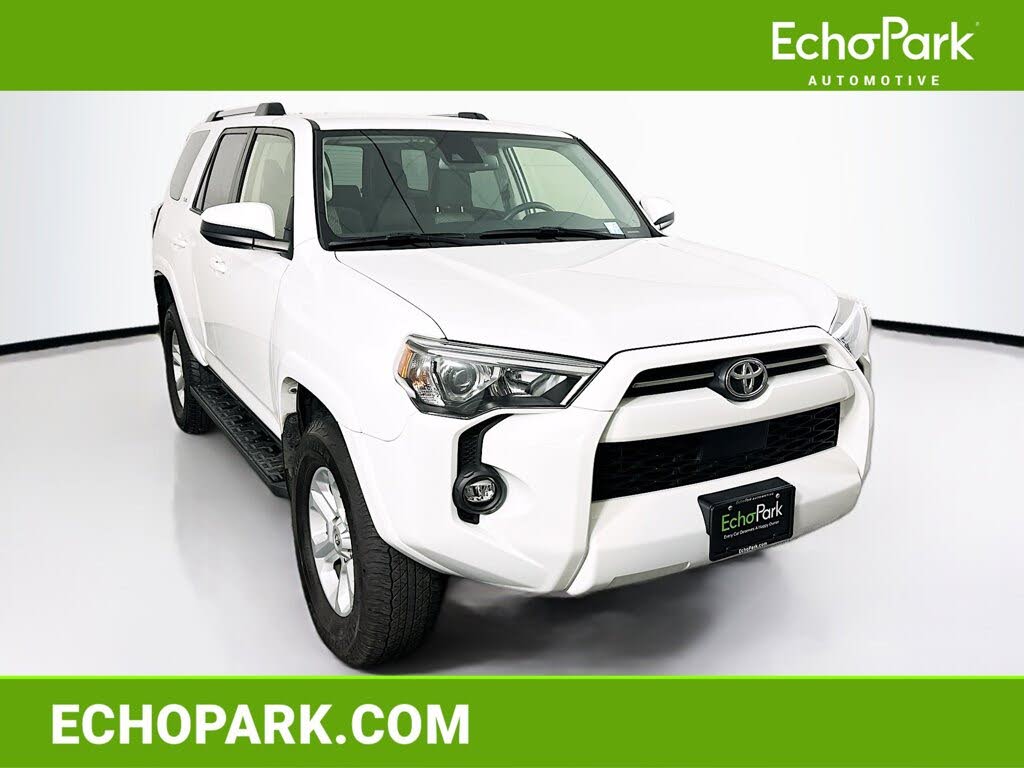2024 Toyota 4Runner SR5 4WD