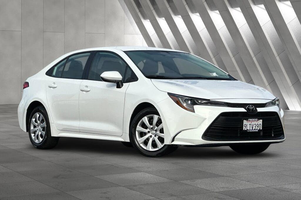 2024 Toyota Corolla LE FWD
