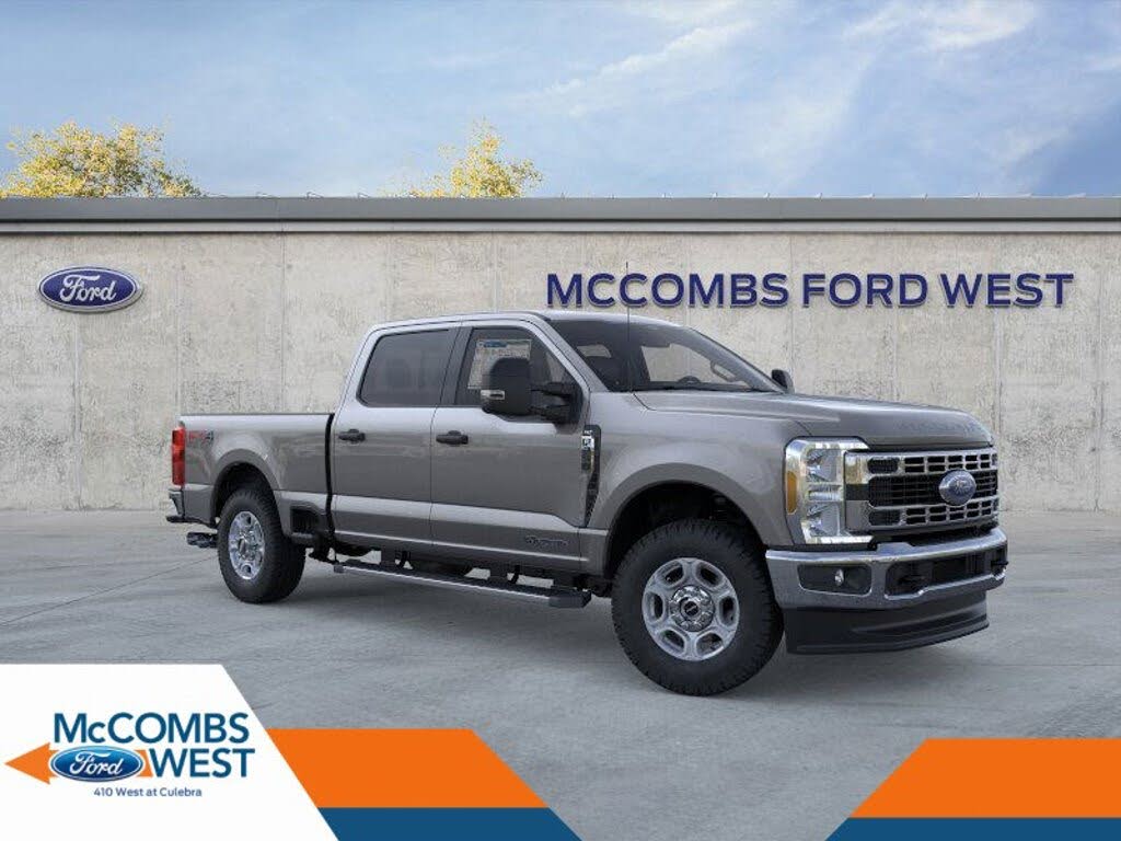 2026 Ford F-250 Super Duty XLT Crew Cab 4WD
