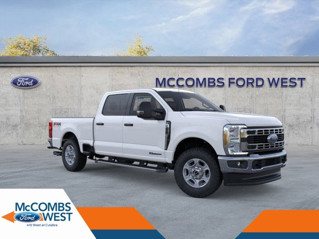 2026 Ford F-250 Super Duty XLT Crew Cab 4WD