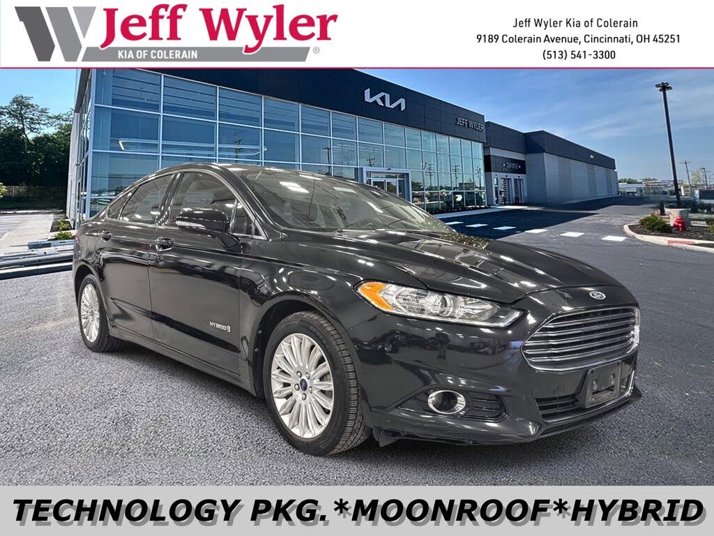 2013 Ford Fusion Hybrid SE FWD