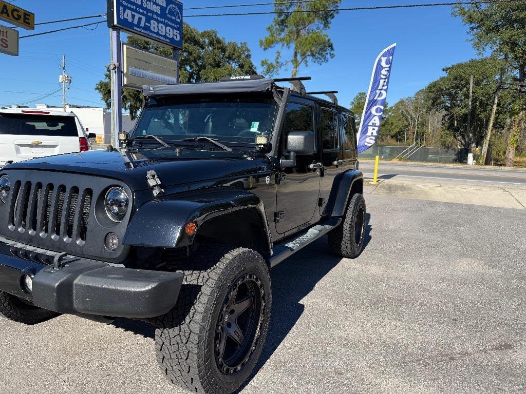 2014 Jeep Wrangler Unlimited Sahara 4WD