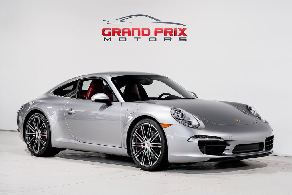 2015 Porsche 911 Carrera S Coupe RWD