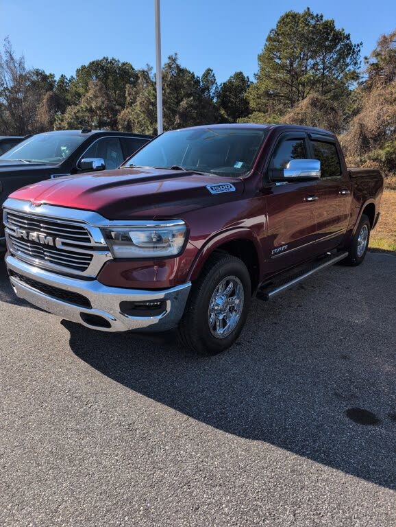 2019 RAM 1500 Laramie Crew Cab 4WD