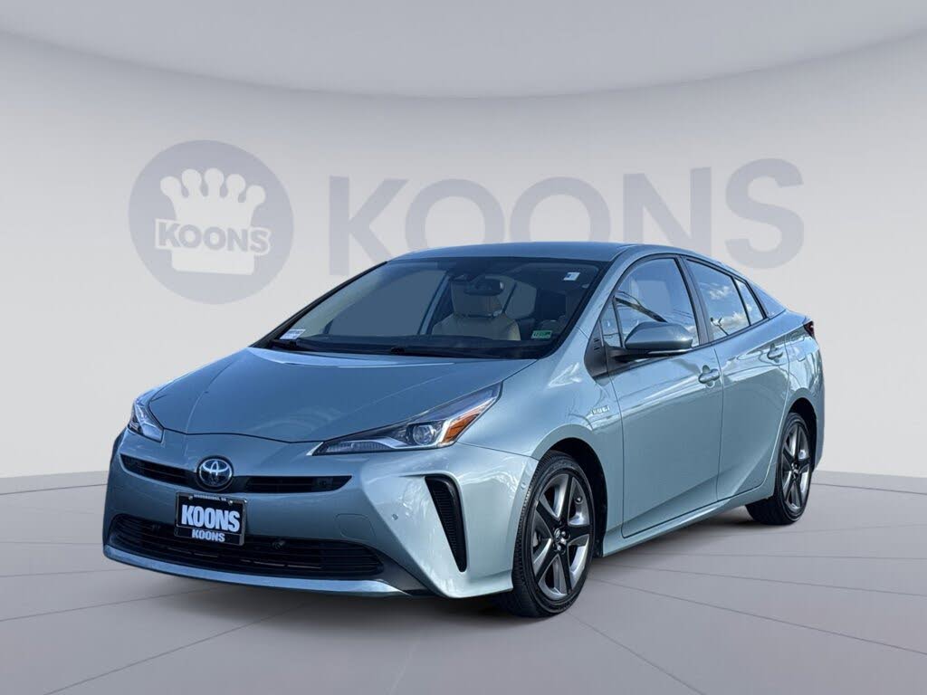 2021 Toyota Prius L Eco FWD